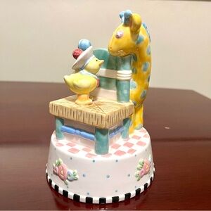 Michel and Co Y2K Vintage music box Hush Little Baby Giraffe Duck lullaby 7.5”